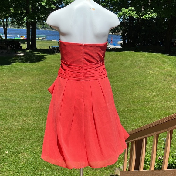 David’s Bridal strapless fit n flare 8 - Picture 5 of 13